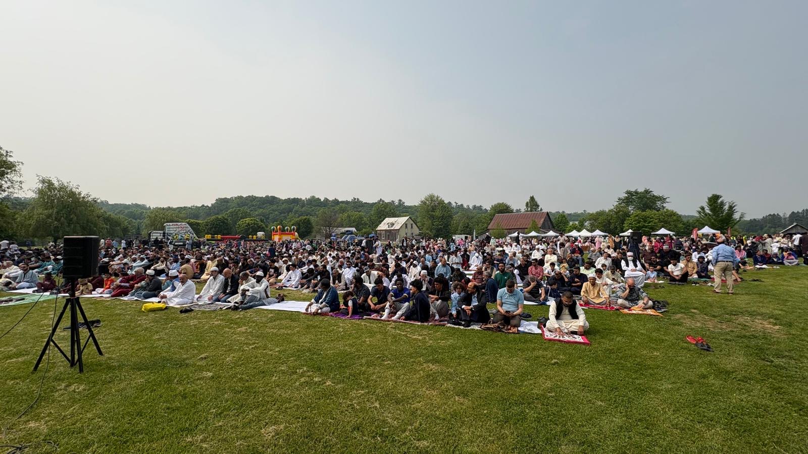 Small moments: keys and a welcoming home